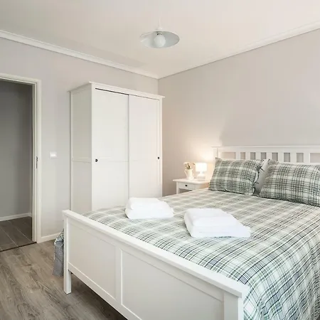 Train Flat Apartment *